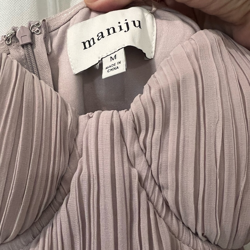 VICI Lavender pleated dress size L - Picture 3 of 5